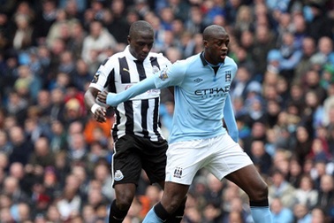 Man City - Newcastle: Vặt lông “chích chòe”