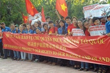 Học sinh, sinh viên góp phần bảo vệ chủ quyền Tổ quốc theo đúng luật pháp