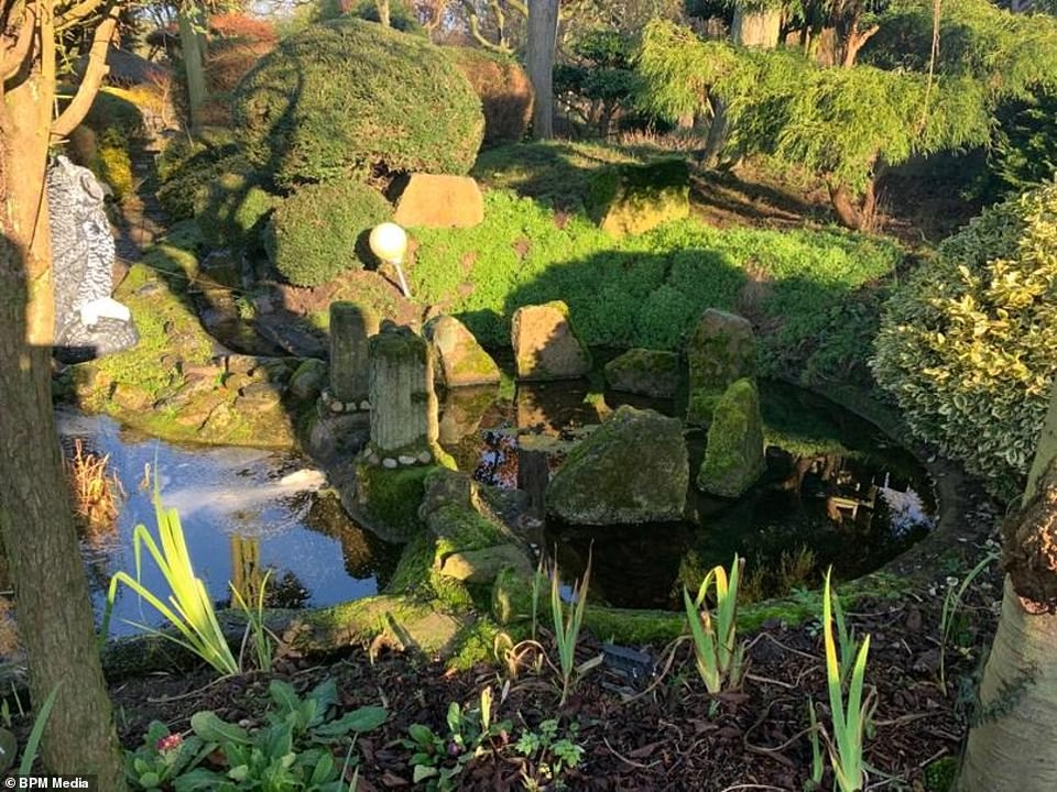 Khu vườn nhỏ thiết kế tuyệt đẹp: Mất 45 năm chăm sóc, thu hút 10 nghìn du khách mỗi năm - 2