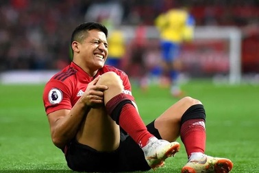 MU mất 10 cầu thủ trước trận quyết chiến với PSG