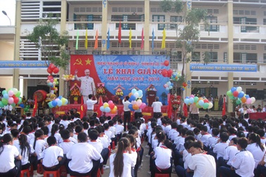 Sóc Trăng thừa 300 giáo viên