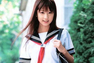 Bí mật phong cách thủy thủ trong đồng phục nữ sinh Nhật