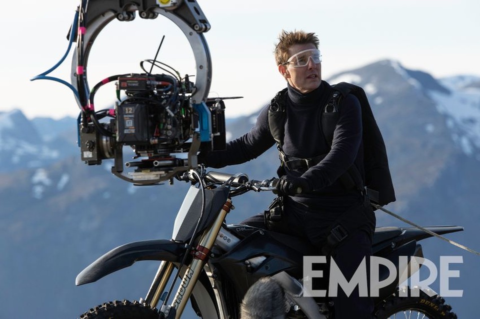 Tom Cruise và những lần đóng cảnh mạo hiểm khiến fans thót tim - 4 Tom Cruise và những lần đóng cảnh mạo hiểm khiến fans thót tim - 4