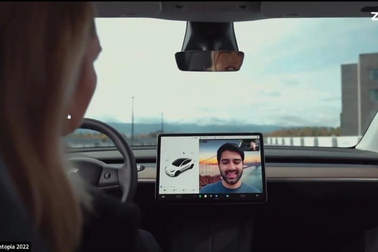 Hiện thực hóa lời của Elon Musk, xe Tesla có thể thành phòng họp trực tuyến