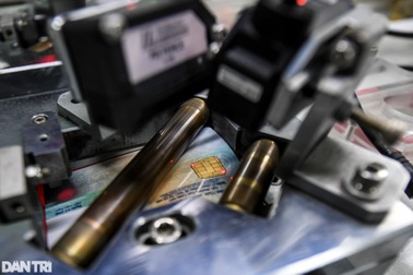 Bộ Công an lý giải vì sao nhiều thẻ căn cước công dân "đi chậm"