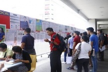 Hàng chục người Việt sang Philippines làm... Osin, thợ mộc