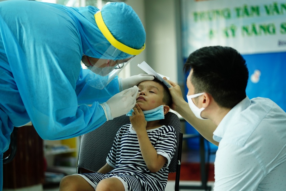TPHCM xét nghiệm SARS-CoV-2 có thu phí: Mức giá chưa phù hợp thực tế? - 6 TPHCM xét nghiệm SARS-CoV-2 có thu phí: Mức giá chưa phù hợp thực tế? - 6