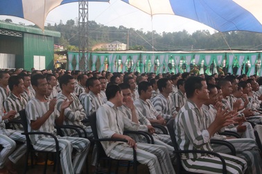 Hơn 1000 phạm nhân được “thắp sáng ước mơ ngày trở về”