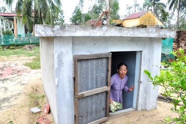 Thăm những căn hầm trú bão của phụ nữ “làng Chanchu”