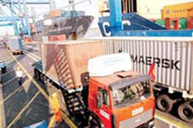 Sẽ sáp nhập Bộ Thương mại và Bộ Công nghiệp