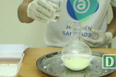 Cách tạo "núi lửa phun trào" ngay trong nhà của bạn