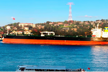 Nhiều người mua hơn, dầu Nga đang ngày càng đắt