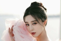 Sức hút của Phạm Băng Băng: Kiếm 200 triệu USD từ việc bán mỹ phẩm