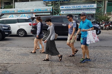 Nha Trang: Hàng trăm tàu du lịch nằm bờ, cảng du lịch đìu hiu chưa từng có