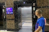 Ban quản lý chung cư Linh Đàm nói về sự cố thang máy suýt "nuốt người"