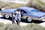 "Soi" lại chiếc Dodge Charger của Toretto trong Fast & Furious 7