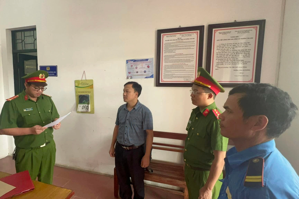 Hàng loạt giám đốc doanh nghiệp môi trường bị khởi tố - 2