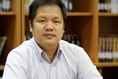 “Mua trường đại học chỉ được quan tâm bằng 1/100 của việc uống bia”