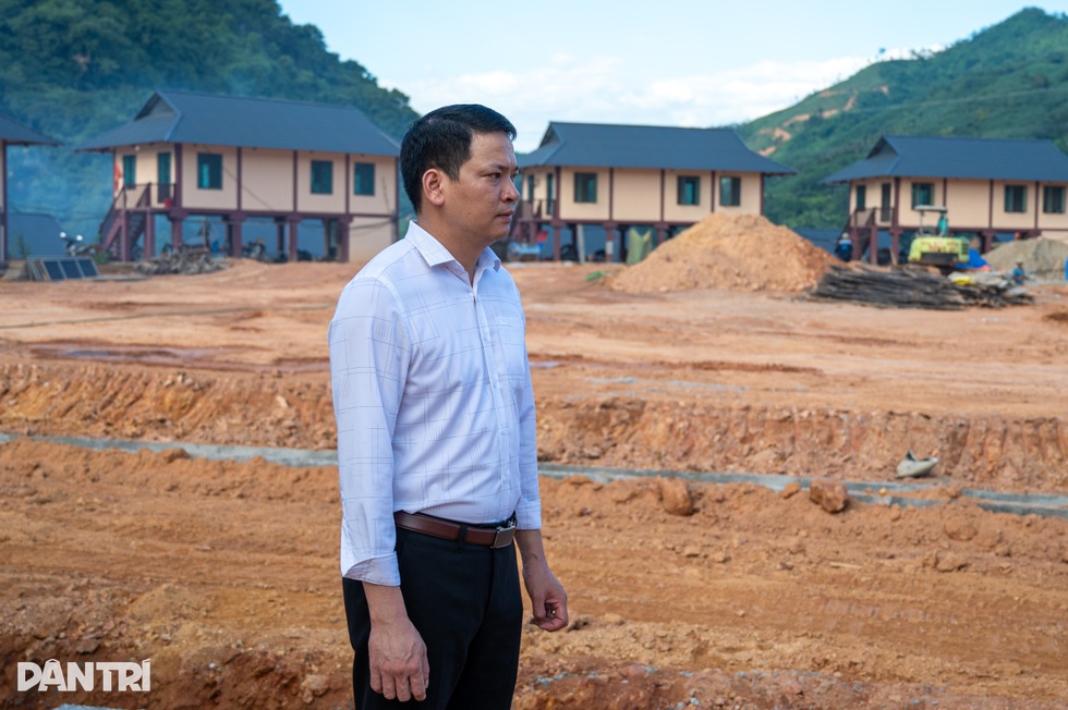 Ý Đảng hợp lòng dân: Tái định cư sau Yagi và “những ngôi làng của niềm tin”  - 18 Ý Đảng hợp lòng dân: Tái định cư sau Yagi và “những ngôi làng của niềm tin”  - 18