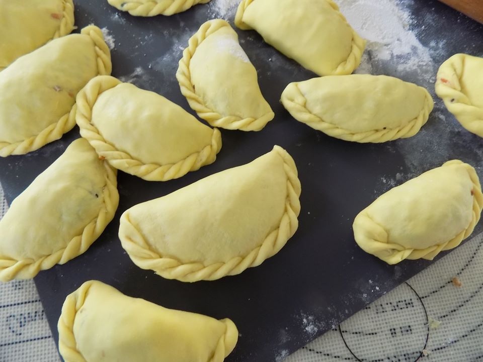 Cuối tuần làm bánh gối thơm ngon nuốt lưỡi đãi cả gia đình - 6 Cuối tuần làm bánh gối thơm ngon nuốt lưỡi đãi cả gia đình - 6