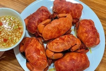 Bé 12 tuổi nhập viện sau khi ăn đặc sản cù kỳ