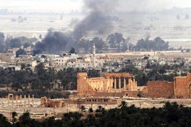 Palmyra thất thủ, 80% cư dân Syria được sơ tán