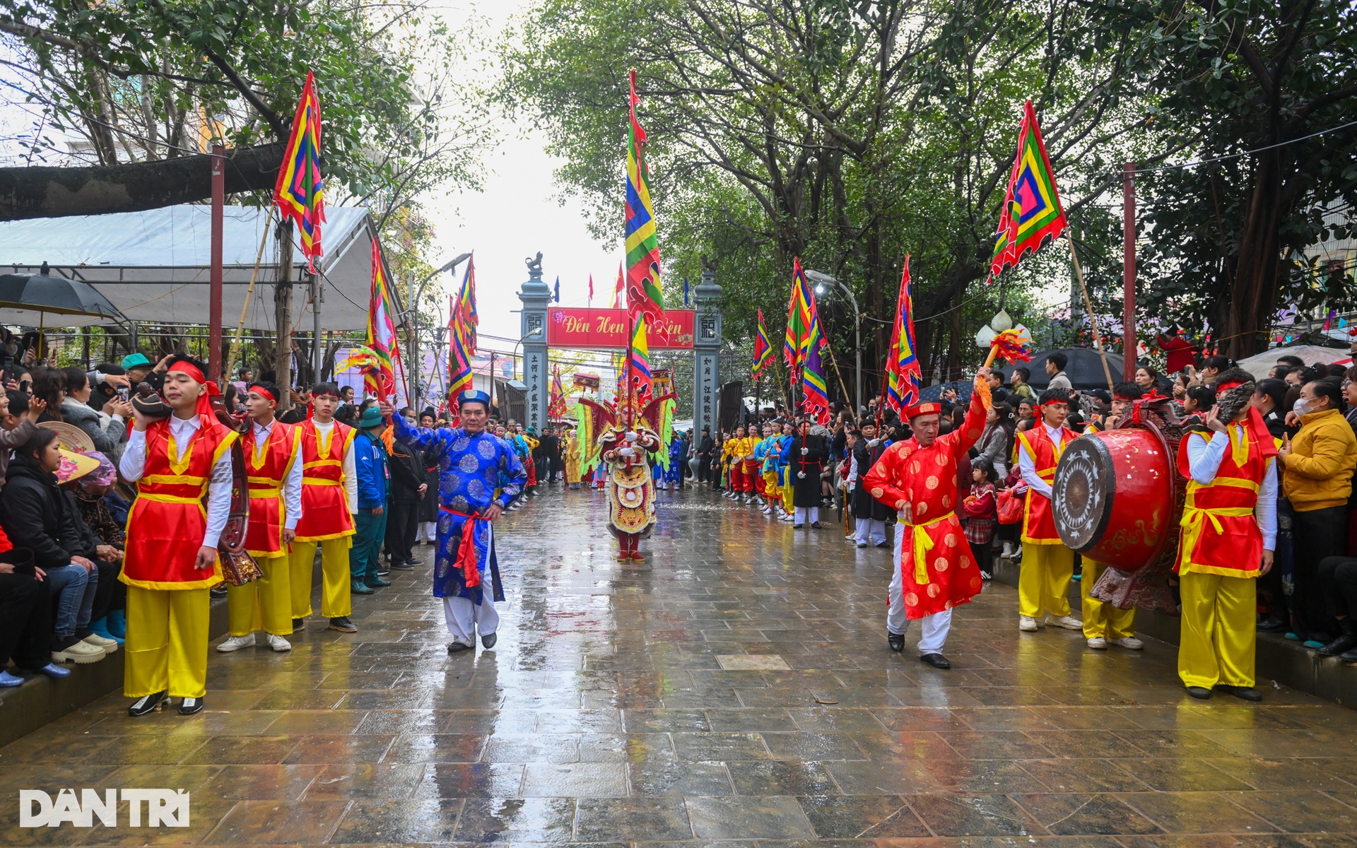 Đậm nét tuồng cổ trong lễ rước lớn, đẹp nhất Bắc Giang - 1 Đậm nét tuồng cổ trong lễ rước lớn, đẹp nhất Bắc Giang - 1