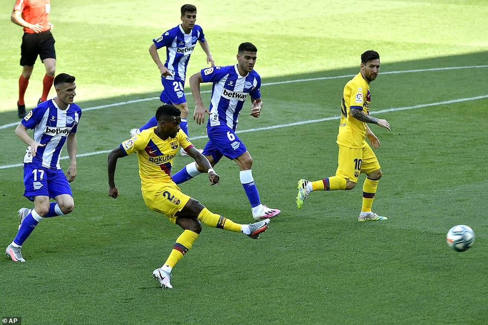 Messi lập cú đúp, Barcelona thắng tưng bừng ở vòng cuối La Liga - 6 Messi lập cú đúp, Barcelona thắng tưng bừng ở vòng cuối La Liga - 6