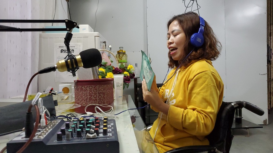 Chuyện về nữ chủ nhiệm hợp tác xã của những người khuyết tật - 5 Chuyện về nữ chủ nhiệm hợp tác xã của những người khuyết tật - 5