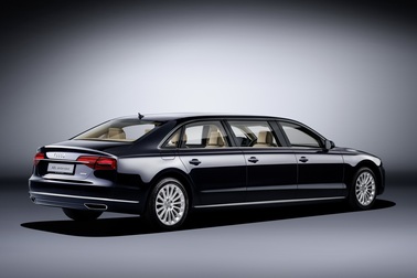 Chiếc Audi A8L limousine độc nhất vô nhị