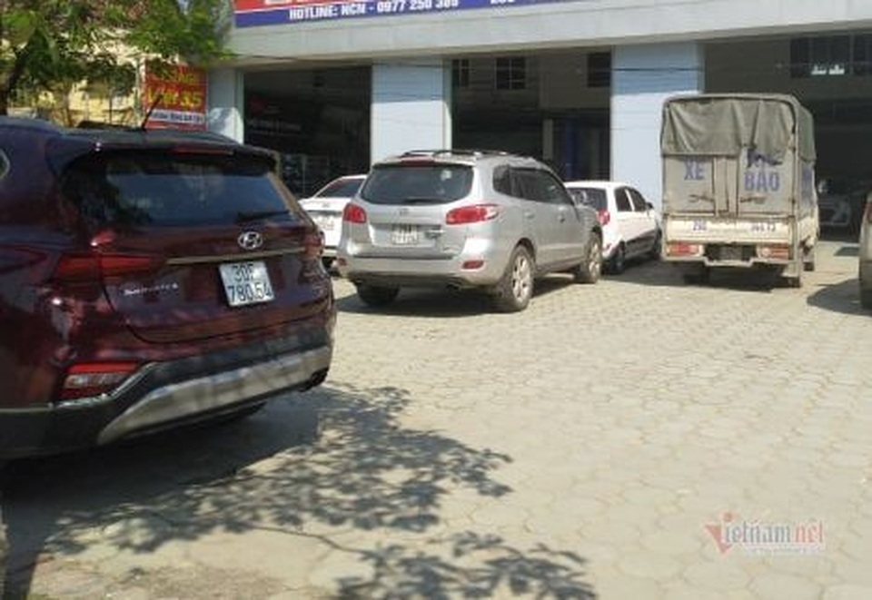 Bảo dưỡng ô tô cuối năm: Khách xếp hàng đợi, garage bội thu - 1 Bảo dưỡng ô tô cuối năm: Khách xếp hàng đợi, garage bội thu - 1