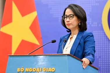 Tàu của Việt Nam chở 62 người chìm trên biển, đã cứu được 45 người