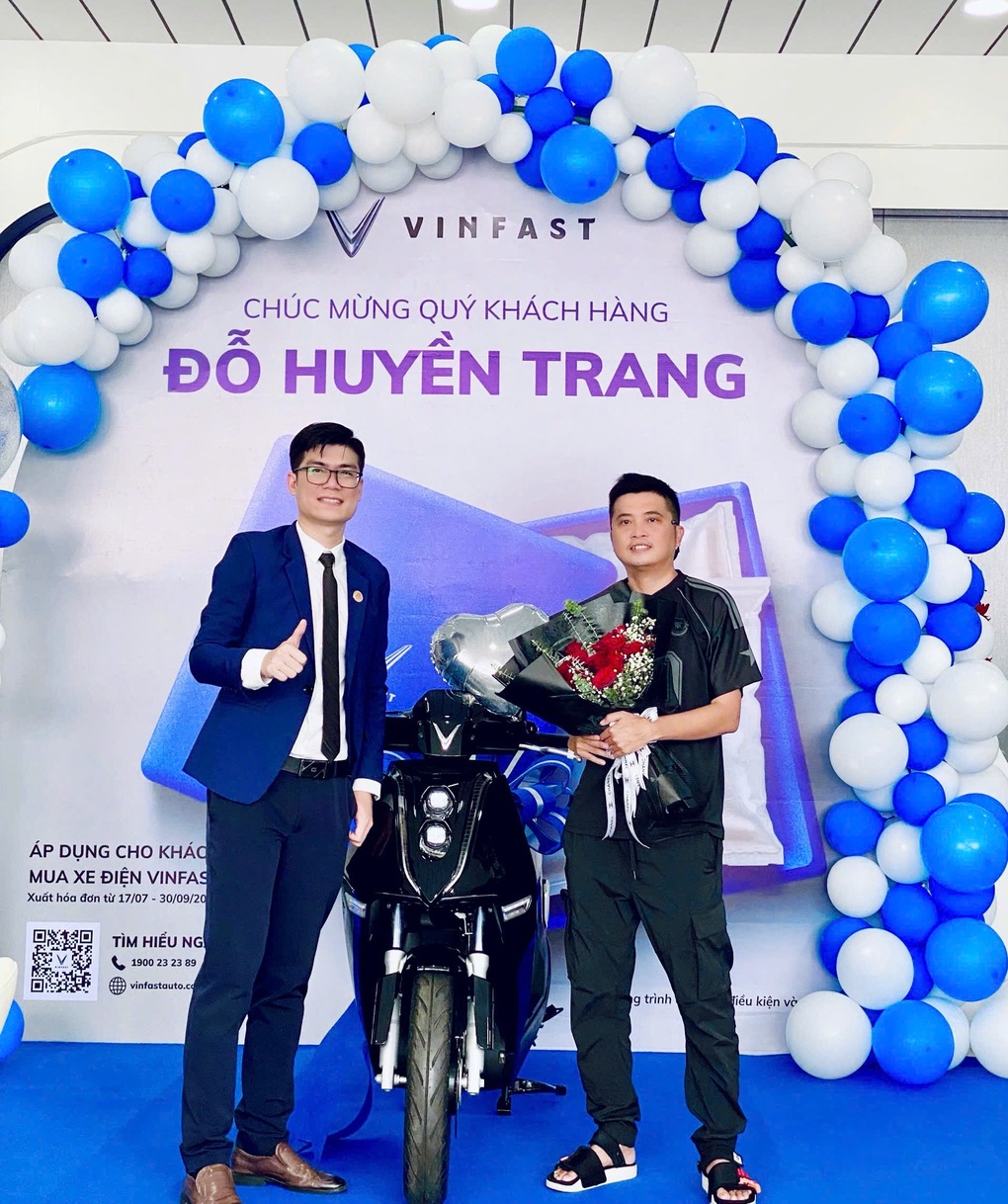 Khách hàng VinFast có cơ hội trúng thêm ô tô, xe máy điện - 2 Khách hàng VinFast có cơ hội trúng thêm ô tô, xe máy điện - 2