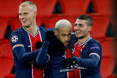 Neymar lập kỷ lục ở Champions League, Mbappe vượt mặt Messi