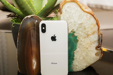 iPhone X chính hãng sẵn sàng cho ngày mở bán sôi động nhất trong năm