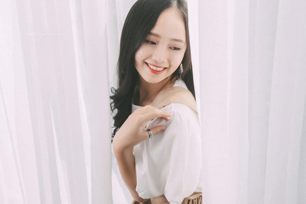 Nữ sinh con nhà nòi Hóa học và ước mơ đưa sáng tạo Việt ra thế giới - 1 Nữ sinh con nhà nòi Hóa học và ước mơ đưa sáng tạo Việt ra thế giới - 1