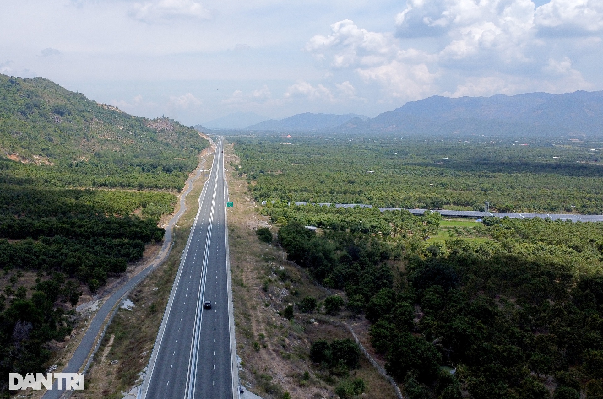 Nơi quy hoạch thành phố của du thuyền nhìn từ trên cao - 5 Nơi quy hoạch thành phố của du thuyền nhìn từ trên cao - 5