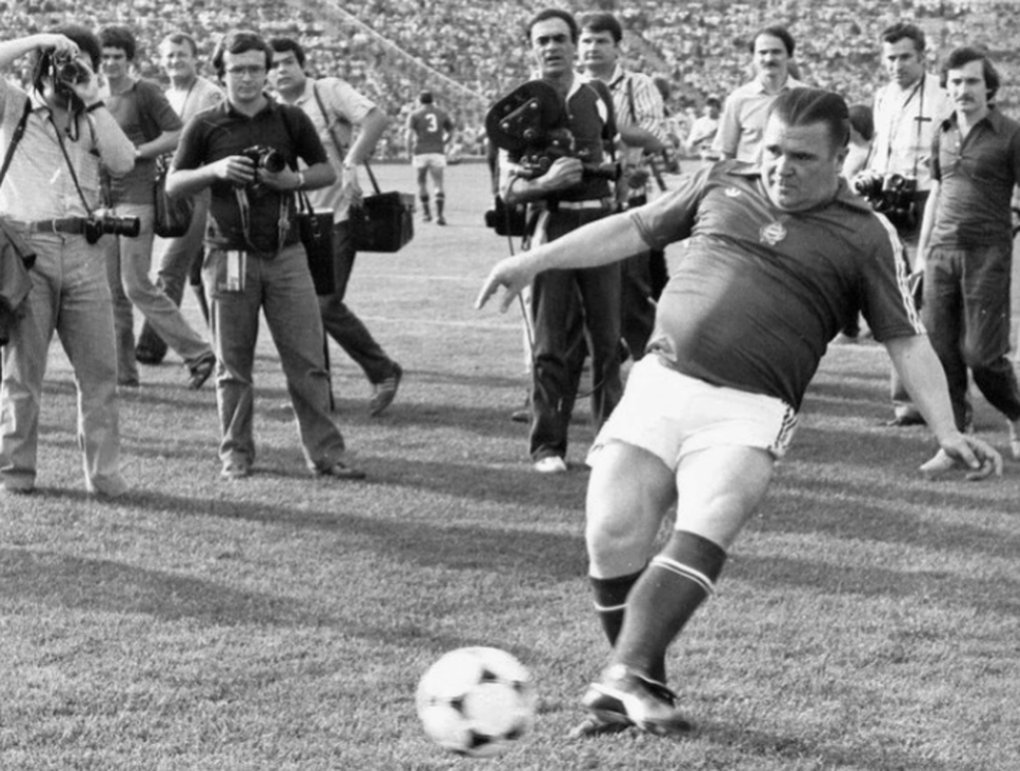 10 cầu thủ xuất sắc nhất, ghi dấu ấn vào lịch sử World Cup - 8 10 cầu thủ xuất sắc nhất, ghi dấu ấn vào lịch sử World Cup - 8