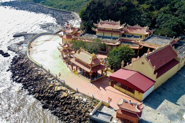 Ngôi đền giải oan linh thiêng hàng trăm năm tuổi nằm ven biển Đồ Sơn