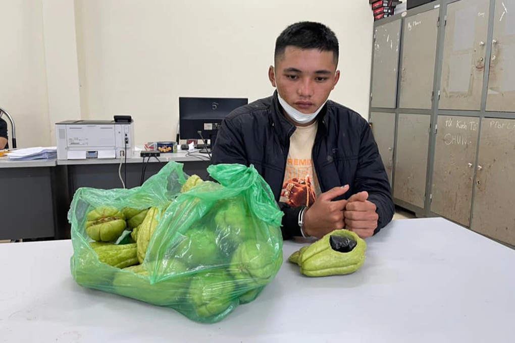 Thanh niên giấu hàng trắng trong quả su su, nữ quái chở cả bao tải ma túy - 1 Thanh niên giấu hàng trắng trong quả su su, nữ quái chở cả bao tải ma túy - 1