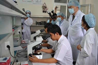 Hai phòng xét nghiệm được công nhận đạt chuẩn Quốc tế