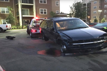 Đâm 17 chiếc ô tô do cố đỗ xe trong tình trạng say xỉn