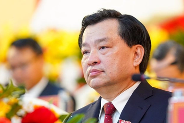 Cựu Chủ tịch Bình Thuận khai giao đất cho doanh nghiệp để "tạo nguồn thu"