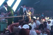 Gần 200 khách “phê” ma túy trong quán bar