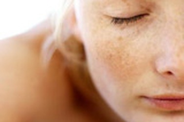 Chăm sóc da ngày hè