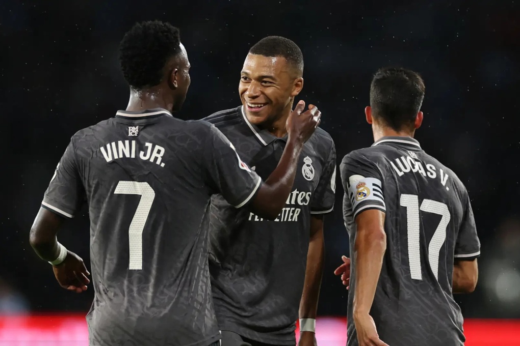 Mbappe và Vinicius tỏa sáng trong chiến thắng của Real Madrid - 2 Mbappe và Vinicius tỏa sáng trong chiến thắng của Real Madrid - 2