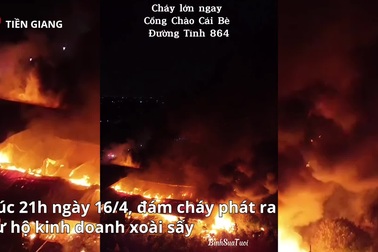 Cháy nhà kho 1.000m2 ở Tiền Giang lúc nửa đêm