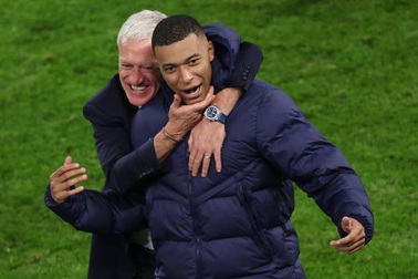 HLV Deschamps: "Mbappe luôn khiến mọi đối thủ phải dè chừng"