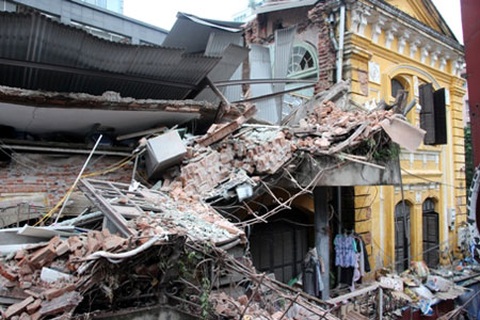 Biệt thự Pháp bị sập: Xin nâng cấp nhiều lần nhưng không được?