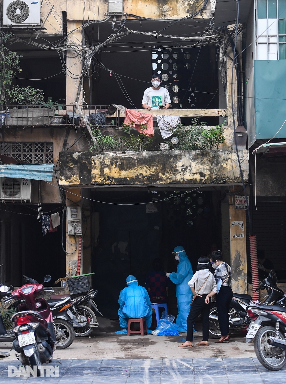 Toàn cảnh 6 ổ dịch Covid-19 đang làm nóng tình hình Hà Nội - 3 Toàn cảnh 6 ổ dịch Covid-19 đang làm nóng tình hình Hà Nội - 3